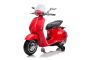 Motocykl elektryczny Vespa 946 również z biegiem wstecznym, czerwony, z kołami pomocniczymi, licencjonowany, Bateria litowa, silnik 2 x 30 W, skórzane siedzenie, odtwarzacz MP3 z wejściem USB