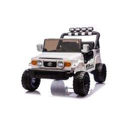 Elektryczny samochodzik Toyota FJ Cruiser XXL z napędem 4x4, licencjonowany (dwumiejscowy), biały, przenośny akumulator litowy, wysokie podwozie, dwa miejsca, tylna oś zawieszenia, pilot 2,4 GHz, odtwarzacz MP3 z Bluetooth, światła LED